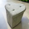 pouf in velluto cuore